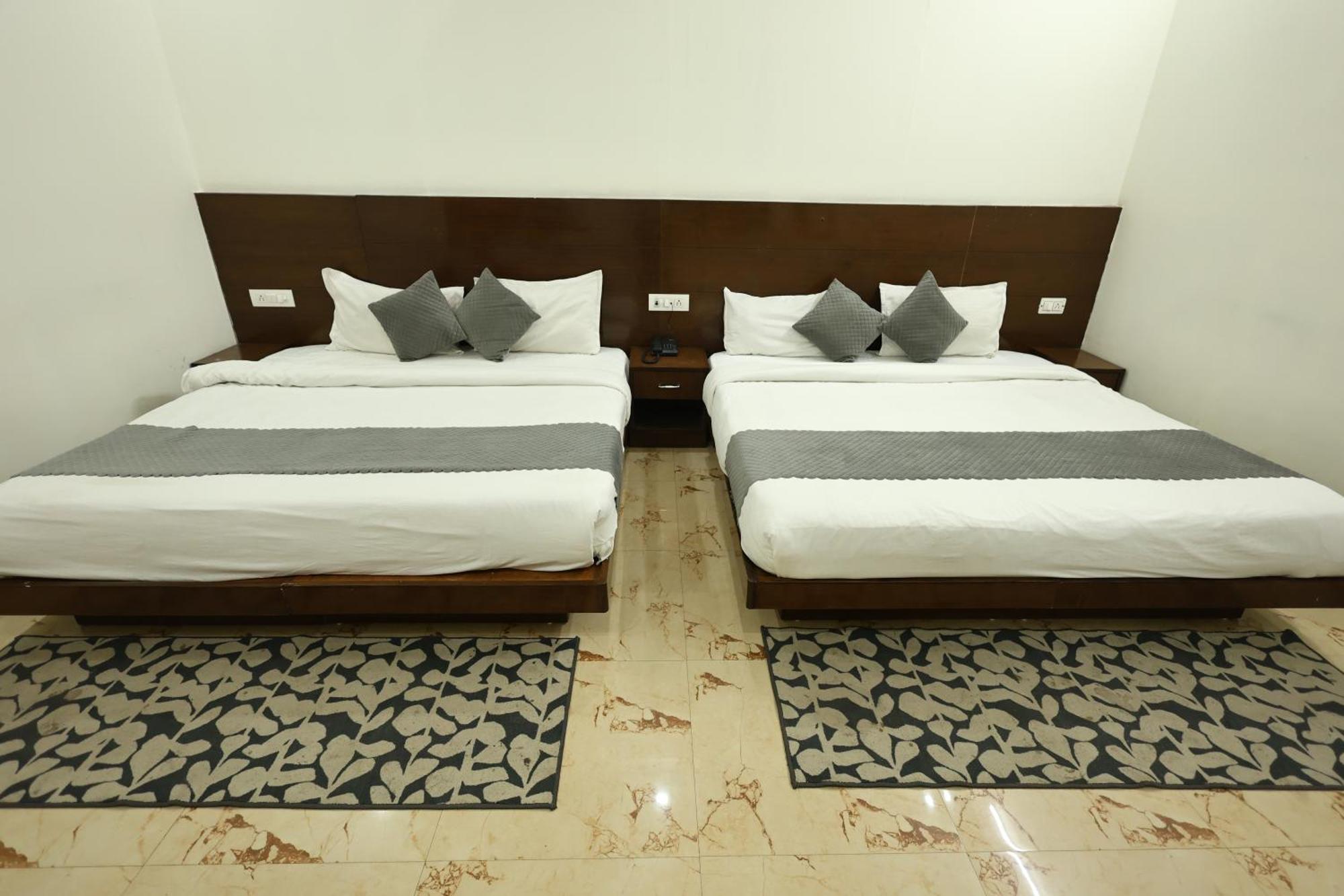 Bhagirathi By Restay Hotels Rishīkesh Esterno foto