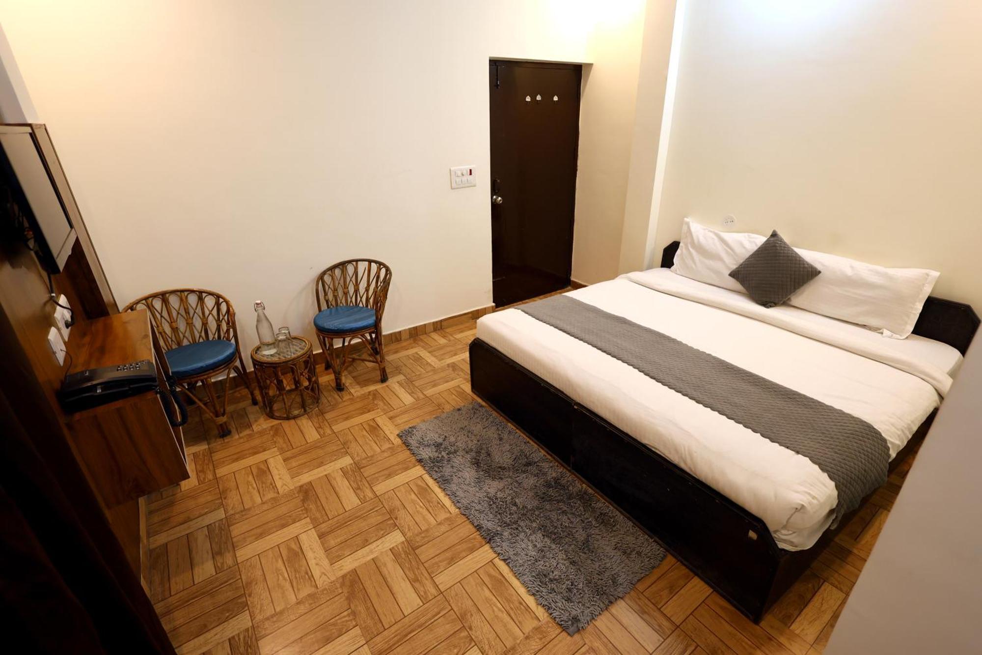 Bhagirathi By Restay Hotels Rishīkesh Esterno foto
