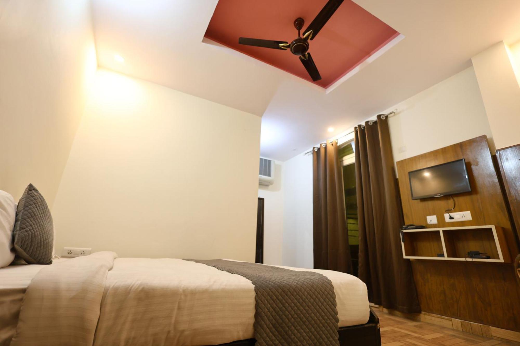 Bhagirathi By Restay Hotels Rishīkesh Esterno foto